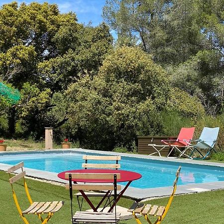 Apartmán Le Gite Des Cadieres Evenos Exteriér fotografie